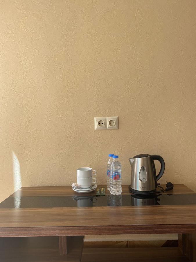 Hotel Saburtalo Roni Tbilissi Extérieur photo
